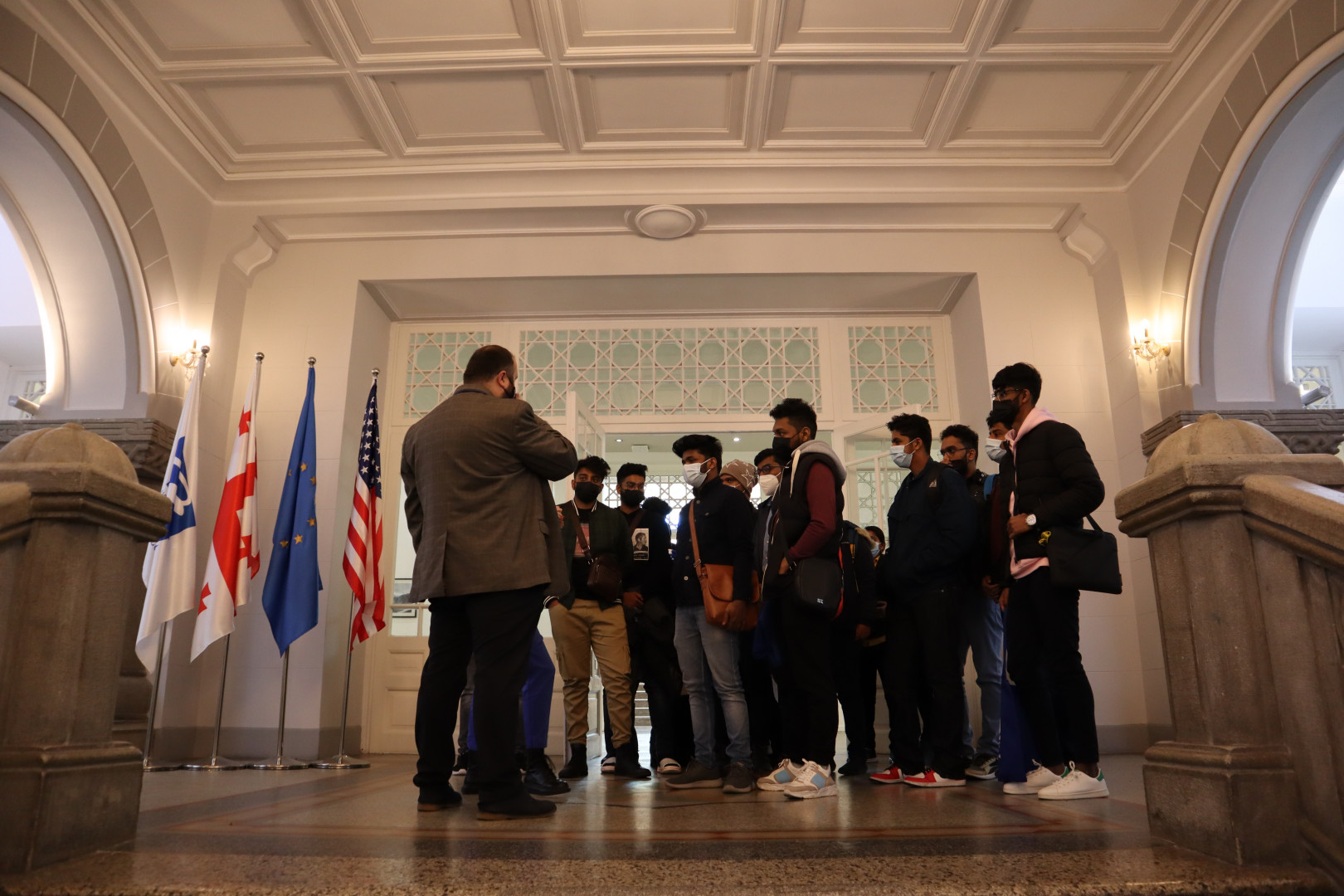 ხარისხის მაძიებელი სტუდენტების ოფიციალური მიღება კავკასიის უნივერსიტეტში